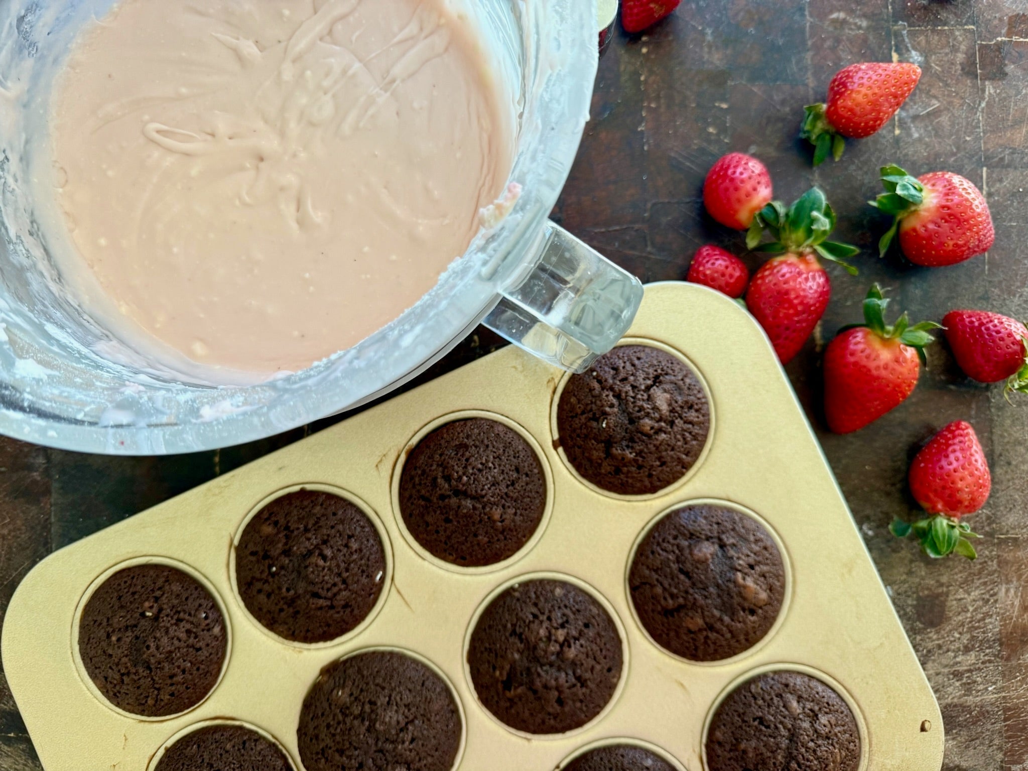 Nigella Lawson’s Dense Chocolate Loaf Cake (as cupcakes!)